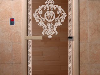 Дверь бан. DW 1900*700 кор. ольха-липа, БРОНЗА МАТОВОЕ с рис. Версаче, левая (01243)